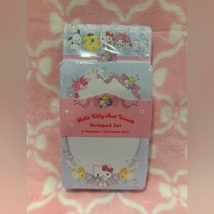 Hello Kitty Floral Notepad Duo